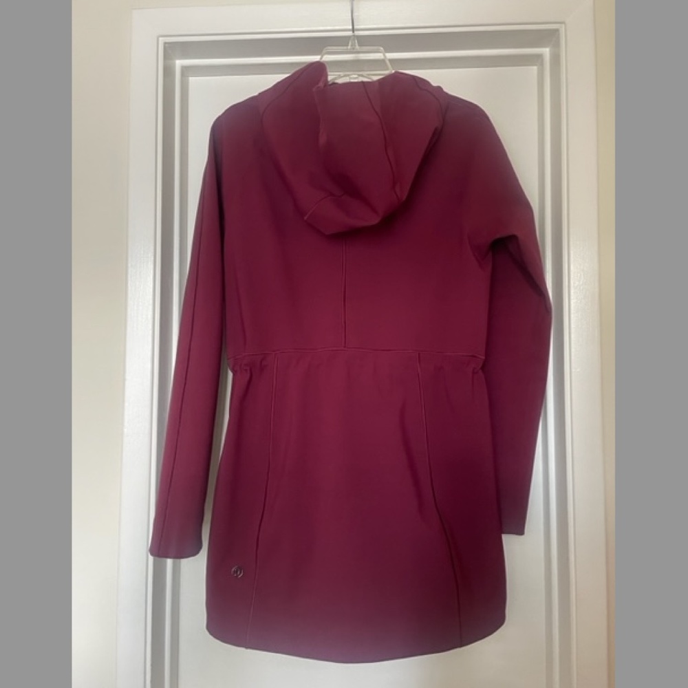 Lululemon Glyde Along Softshell Hooded Jacket Deep Ruby LIKE NEW - Picture 11 of 13